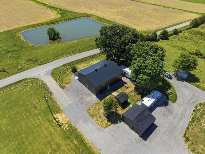 Listing Image 54