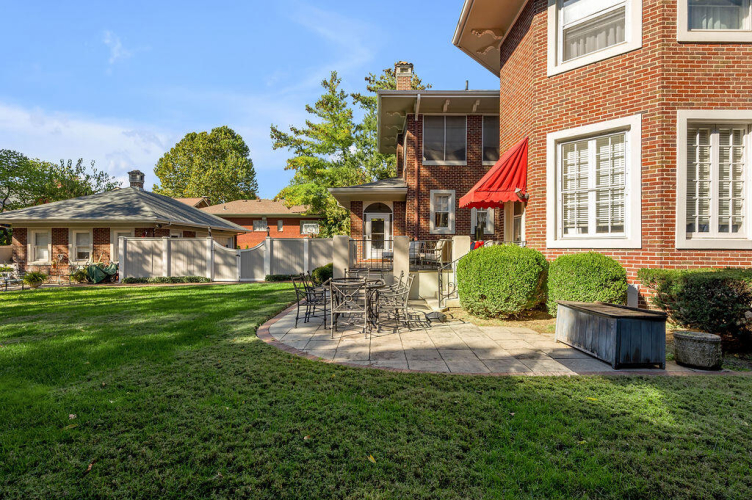 Listing Image 85