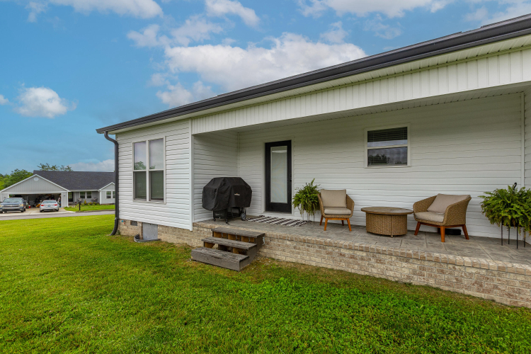 Listing Image 24