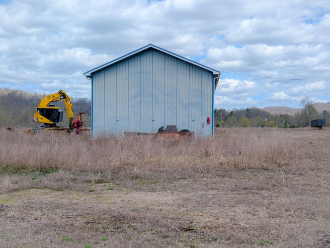 Listing Image 9
