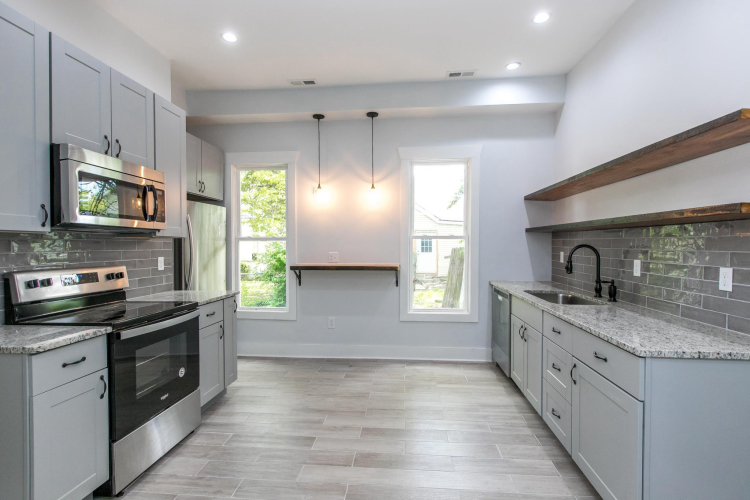 Listing Image 15