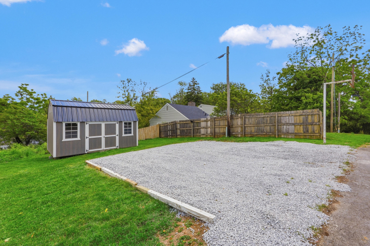 Listing Image 29