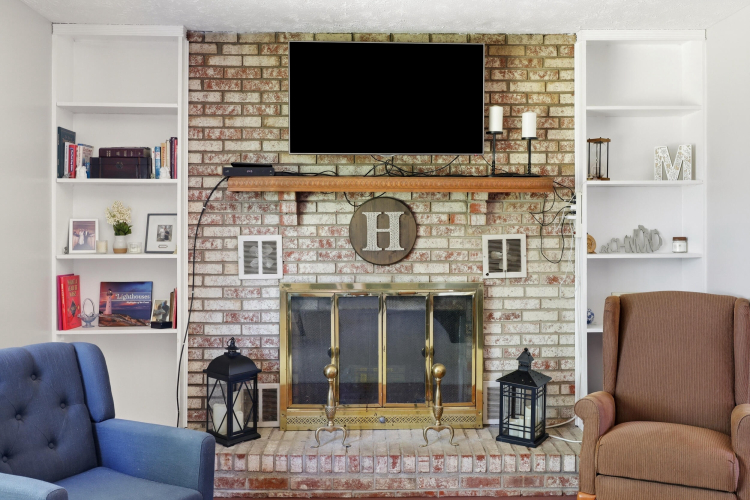 Listing Image 10
