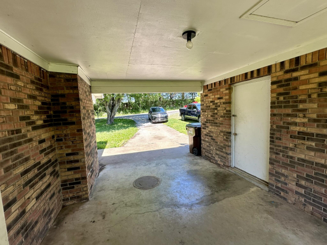 Listing Image 24