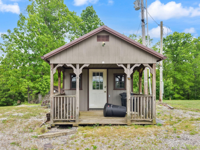 Listing Image 64