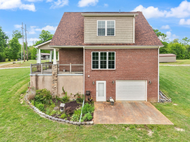 Listing Image 79