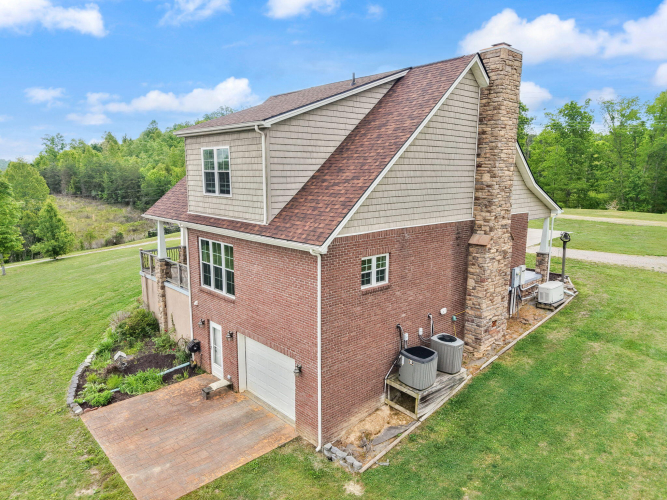 Listing Image 80