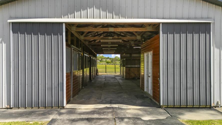 Listing Image 40