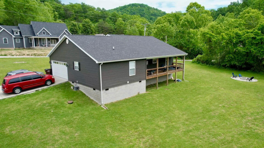 Listing Image 24