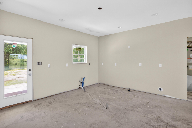 Listing Image 39