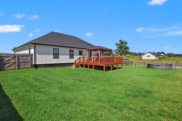 Listing Image 29