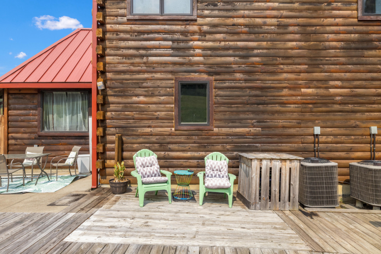 Listing Image 44