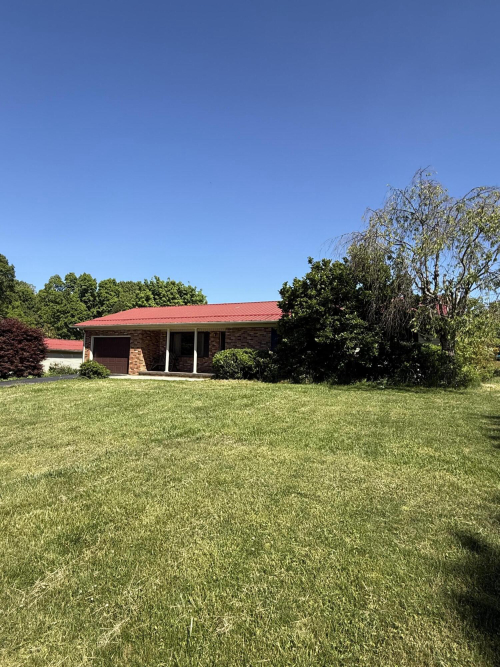 Listing Image 16