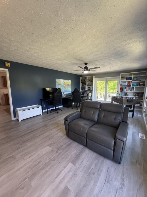 Listing Image 34