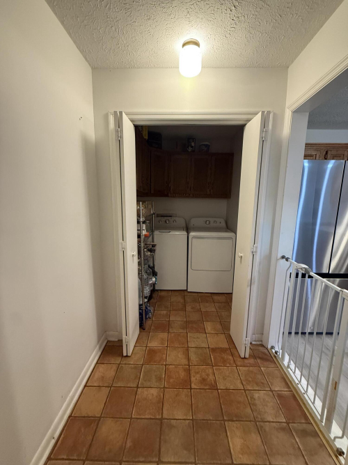 Listing Image 43