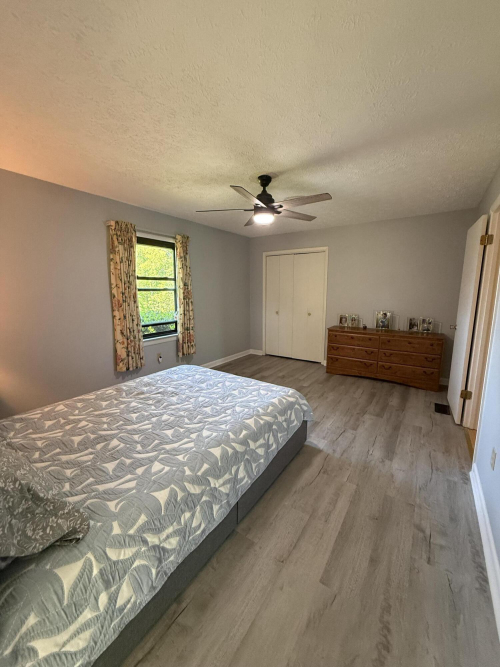 Listing Image 57
