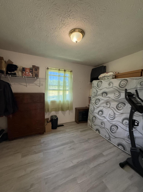 Listing Image 63