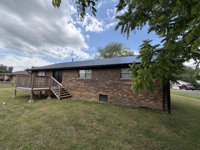 Listing Image 20