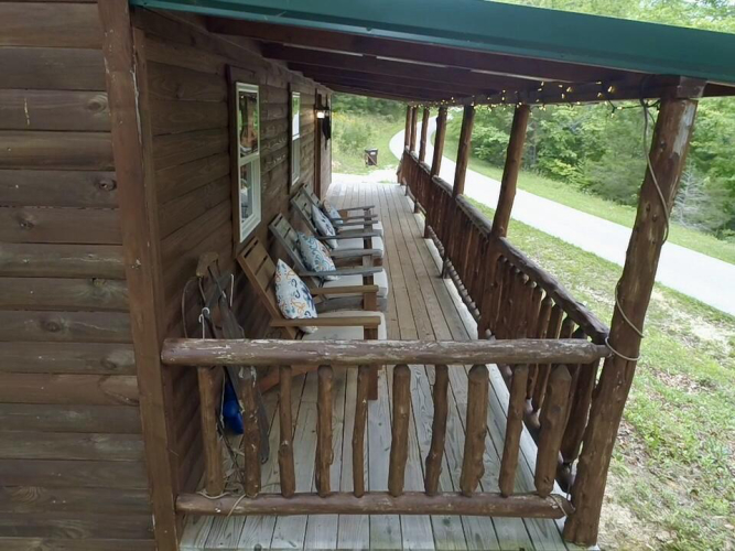Listing Image 19