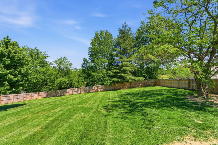 Listing Image 27
