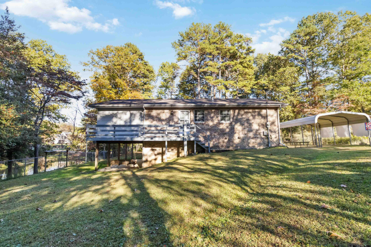 Listing Image 5