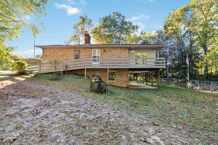 Listing Image 6