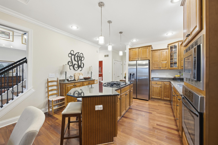 Listing Image 13