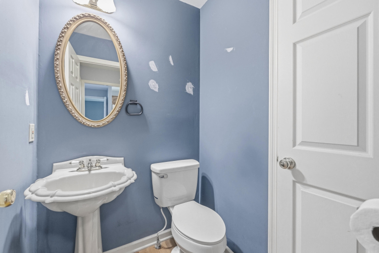 Listing Image 21