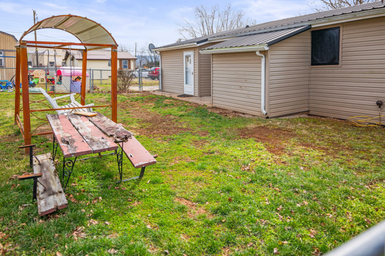 Listing Image 33