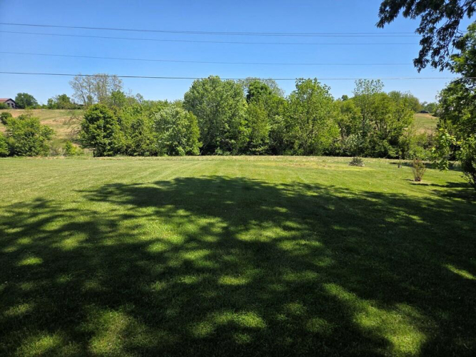 Listing Image 17