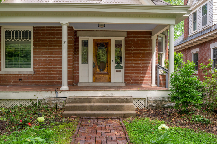 Listing Image 3