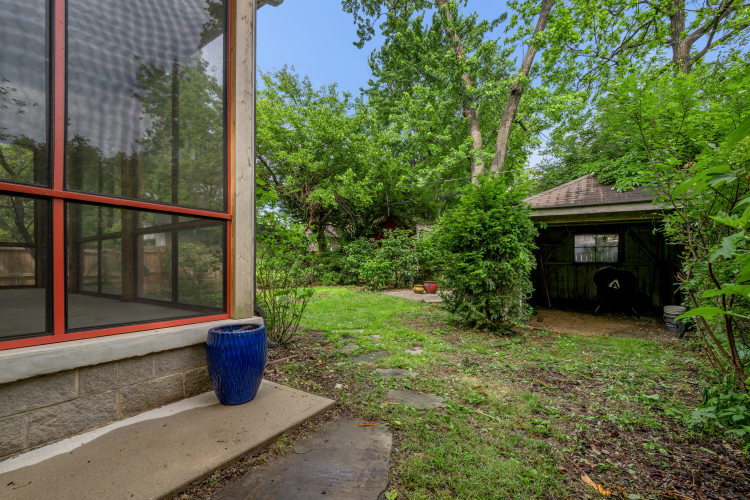 Listing Image 66