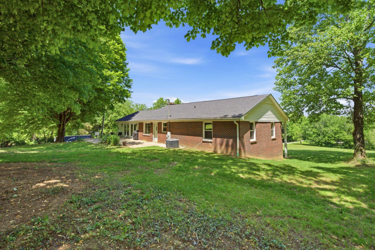Listing Image 41
