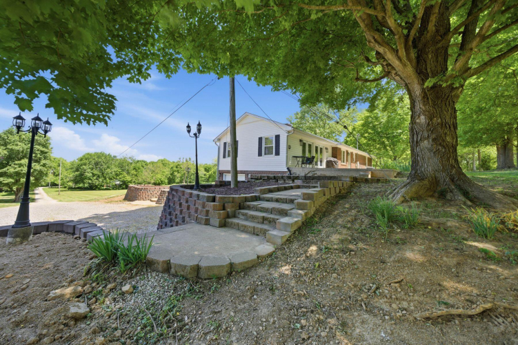Listing Image 43