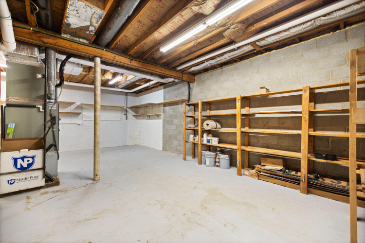 Listing Image 72