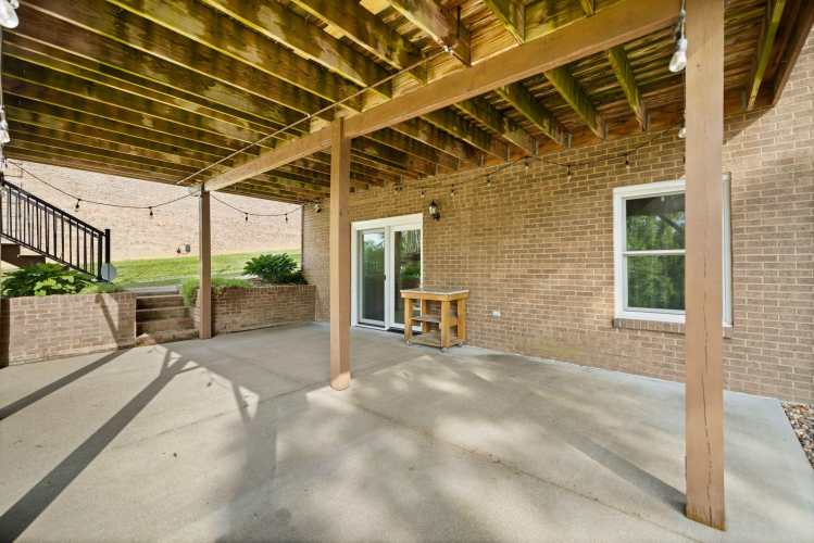 Listing Image 75