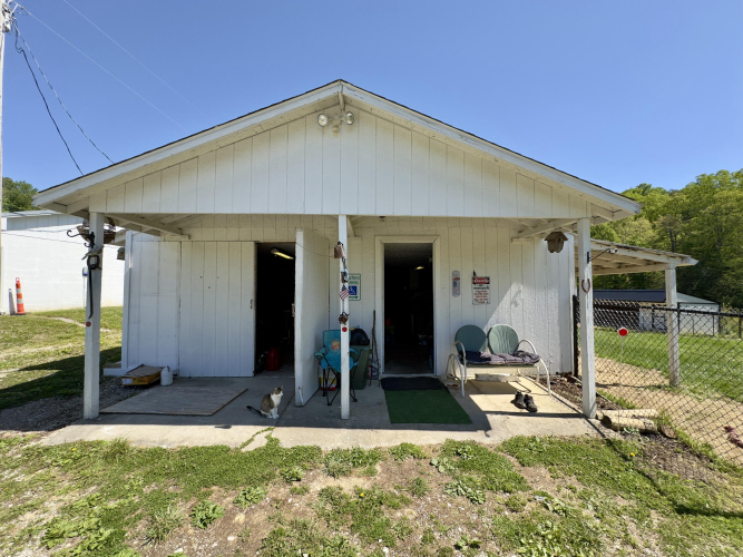 Listing Image 45