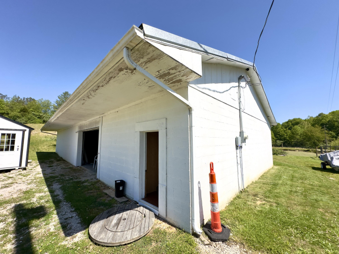 Listing Image 46