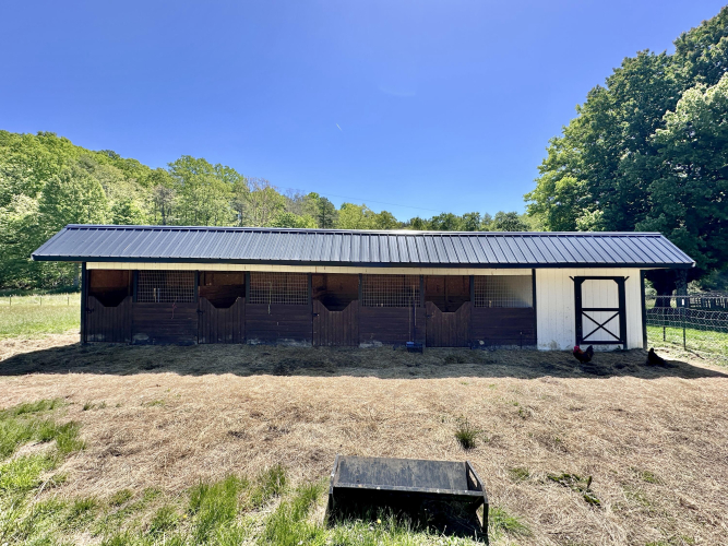 Listing Image 48
