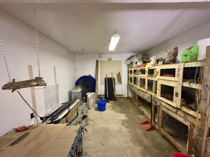 Listing Image 53