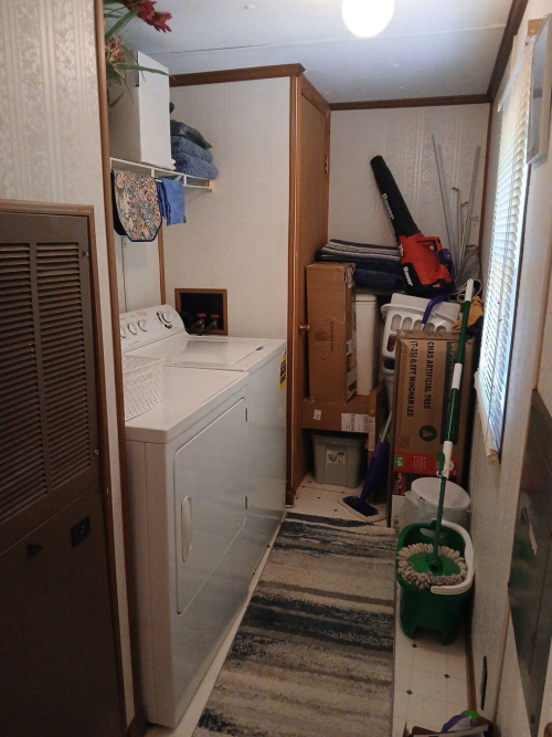 Listing Image 13