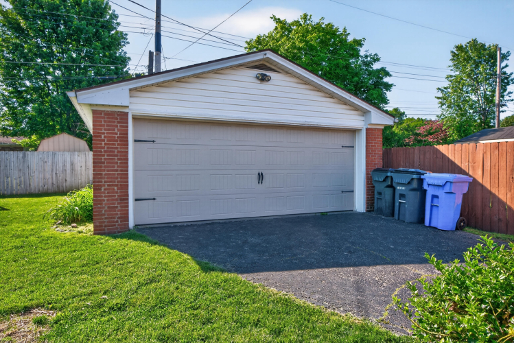 Listing Image 24