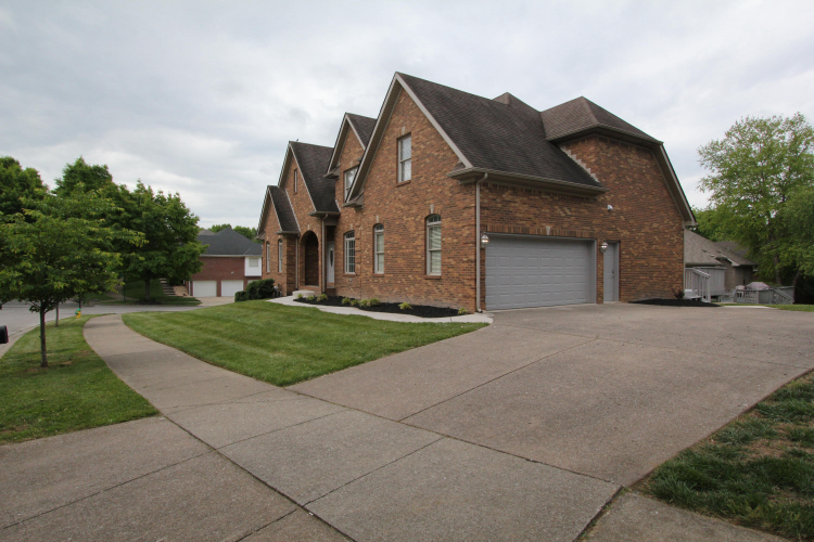 Listing Image 33