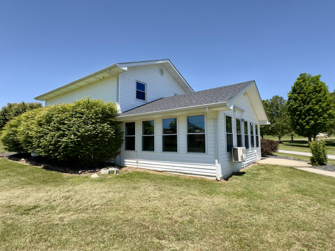 Listing Image 48