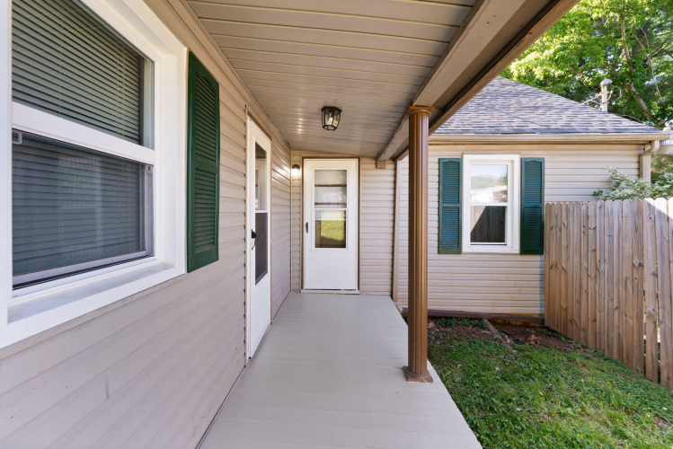 Listing Image 28