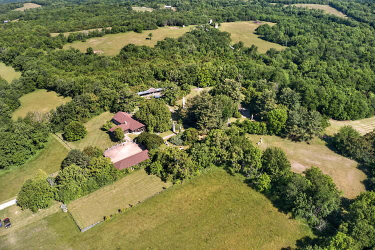 Listing Image 52