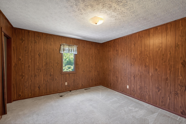 Listing Image 74