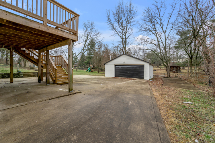 Listing Image 32