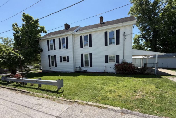 Listing Image 3