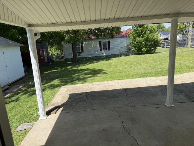 Listing Image 5